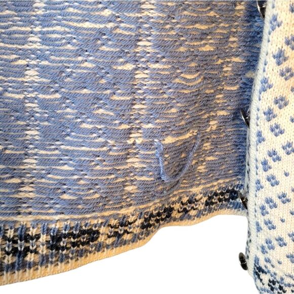 Dale of Norway Blue and White Fair Isle Button Front Pure Wool Sweater Size L - Picture 7 of 9